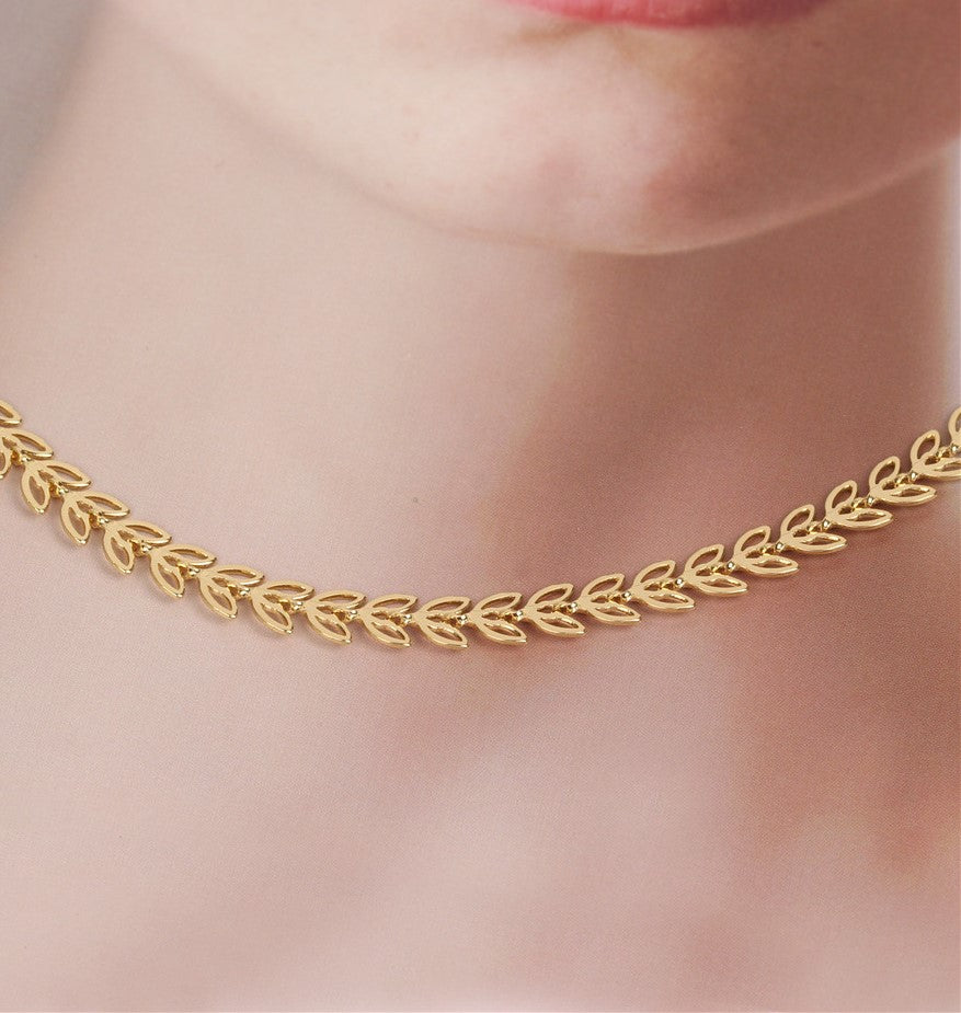 Mila Necklace
