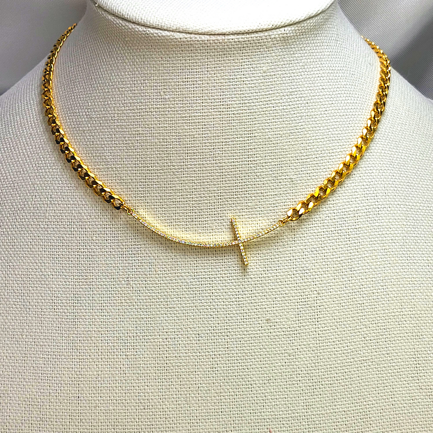 Faith Curved Pavé Necklace