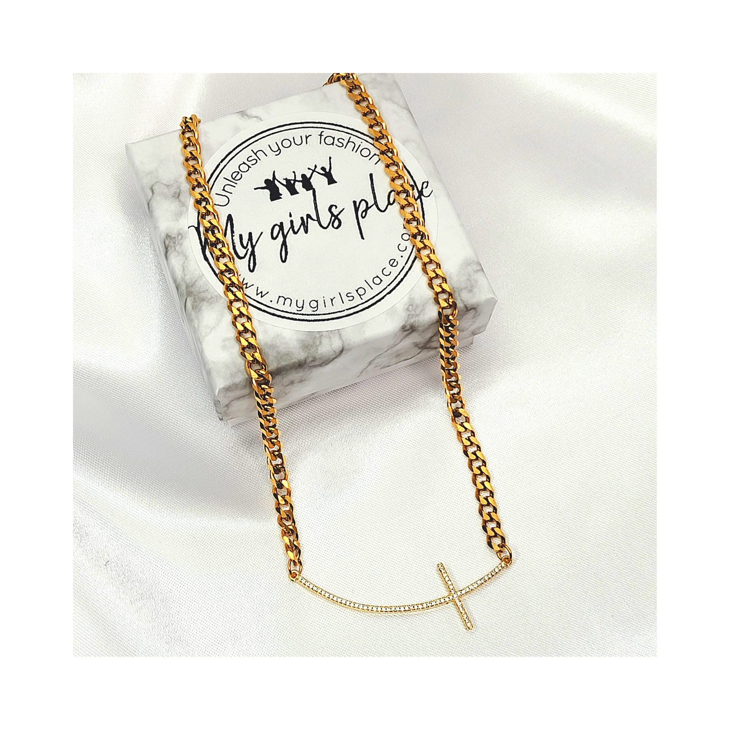 Faith Curved Pavé Necklace