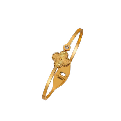 Ella Bangle